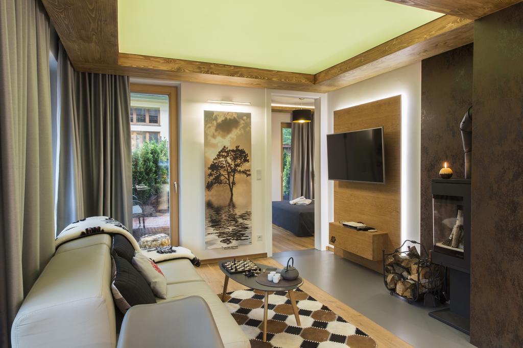 Apartment Rusinowa Polana *